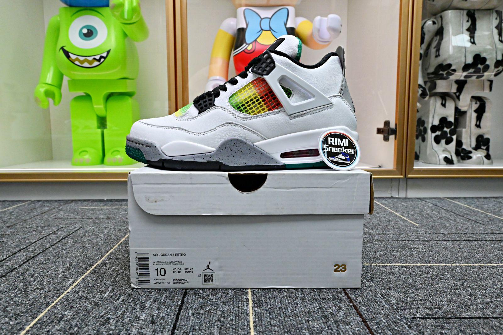 WMNS AIR JORDAN 4 RETRO