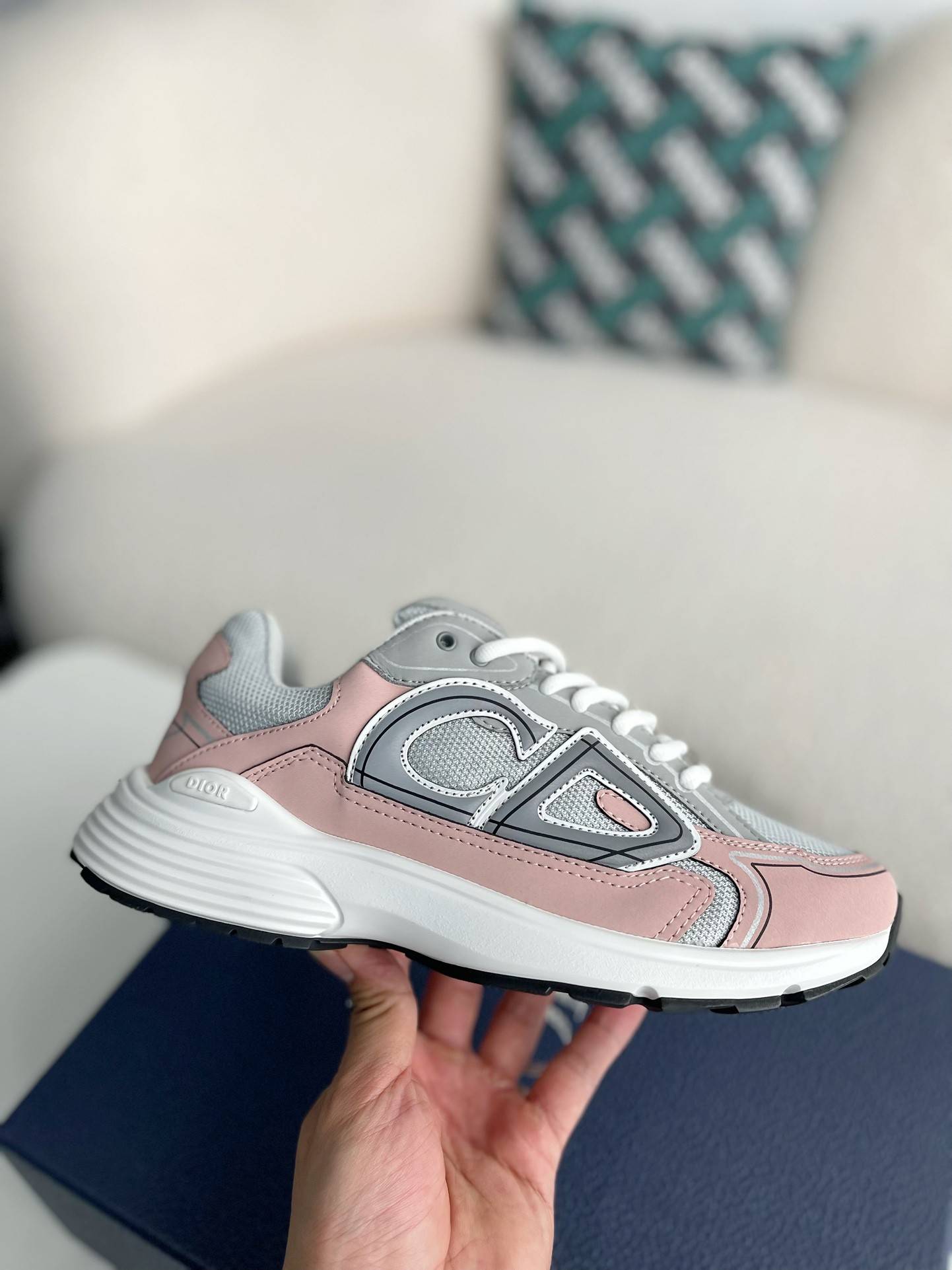 D*OR B30 New Sneaker