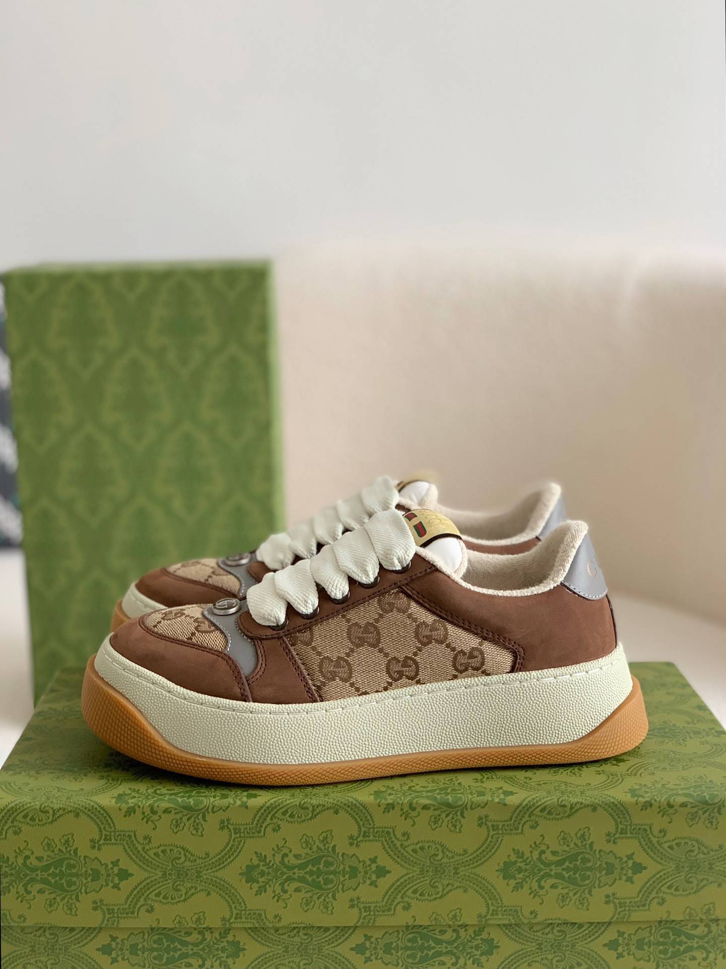 GU*Isneakers Cowhide