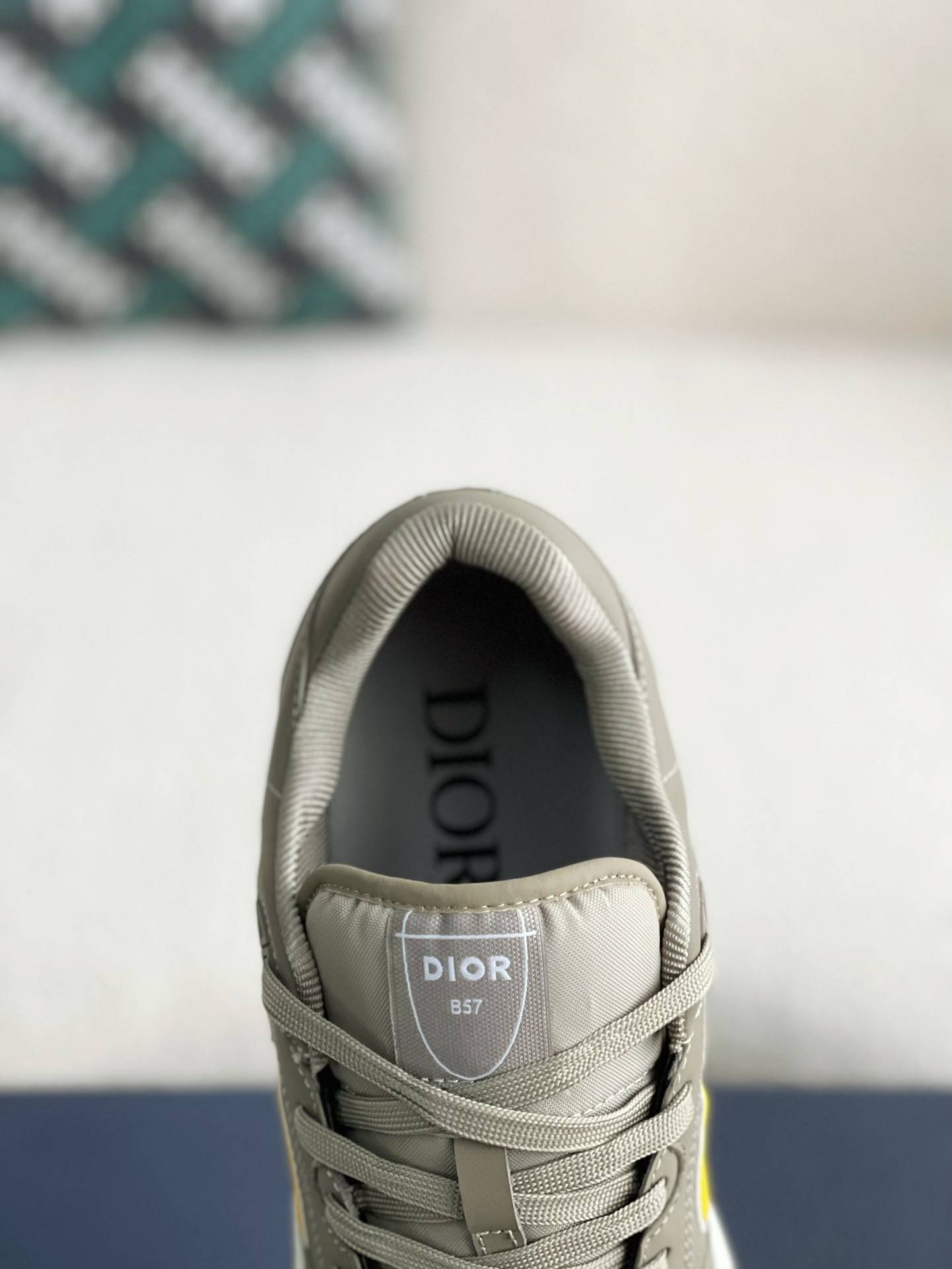 D*OR B57 Sneakers