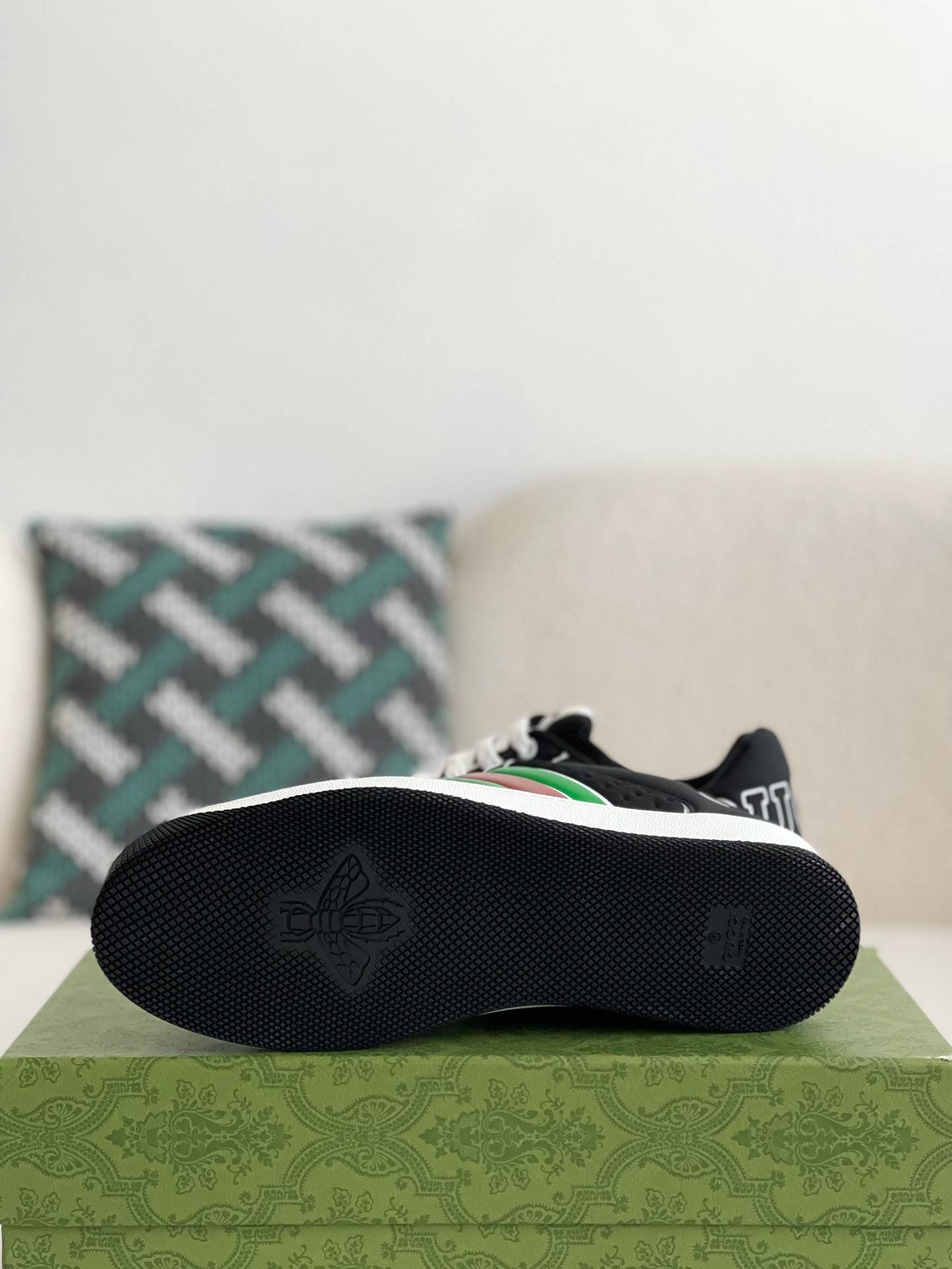 GU*Icasual sneakers