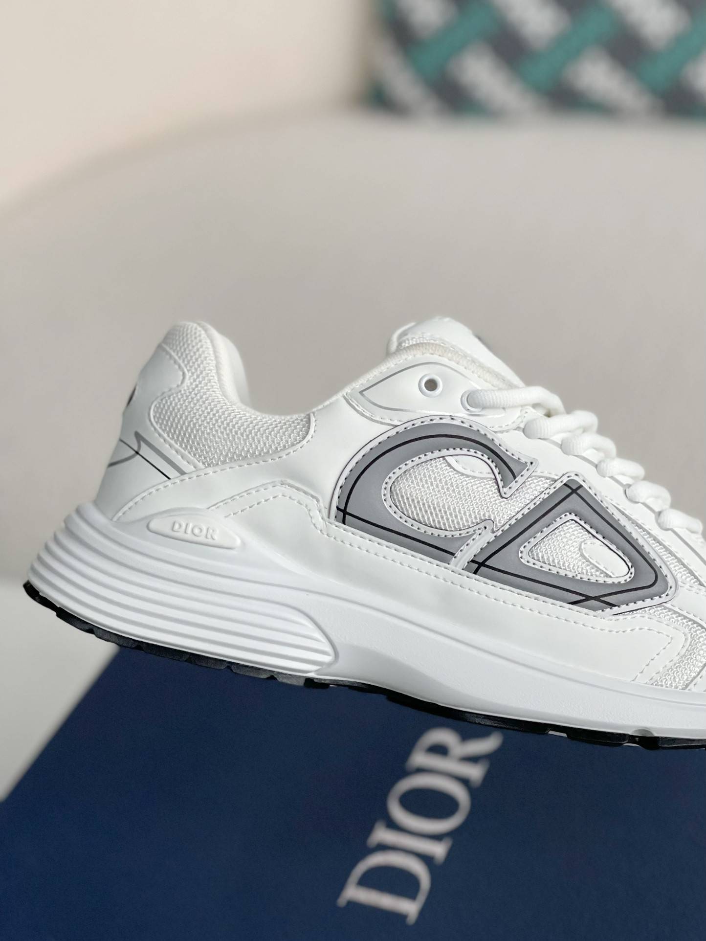 D*OR B30 New Sneaker