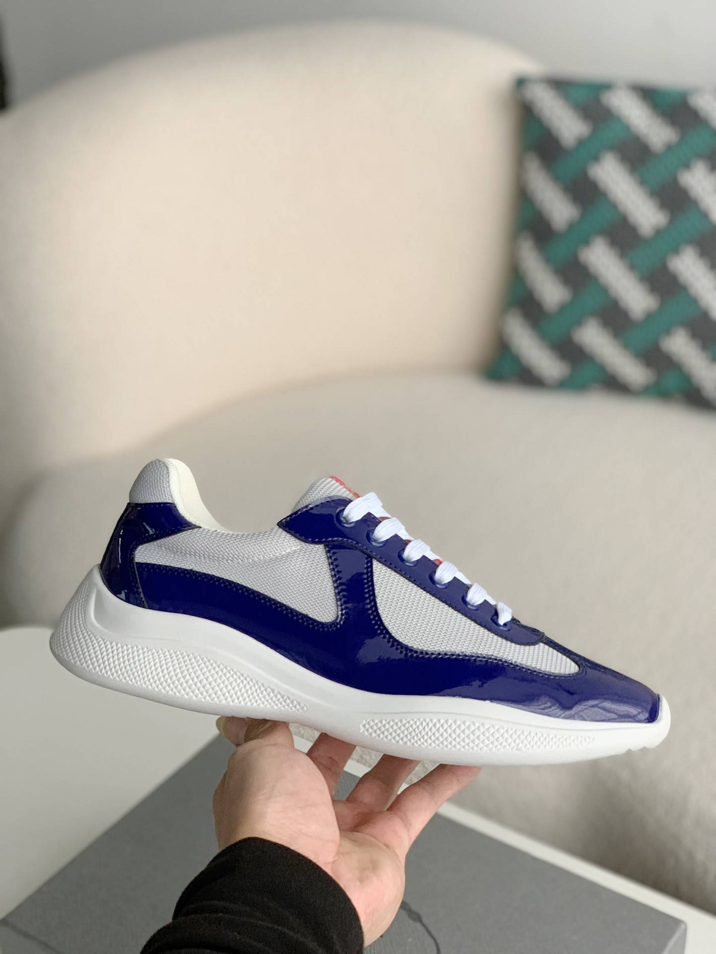 P*DA Sneakers