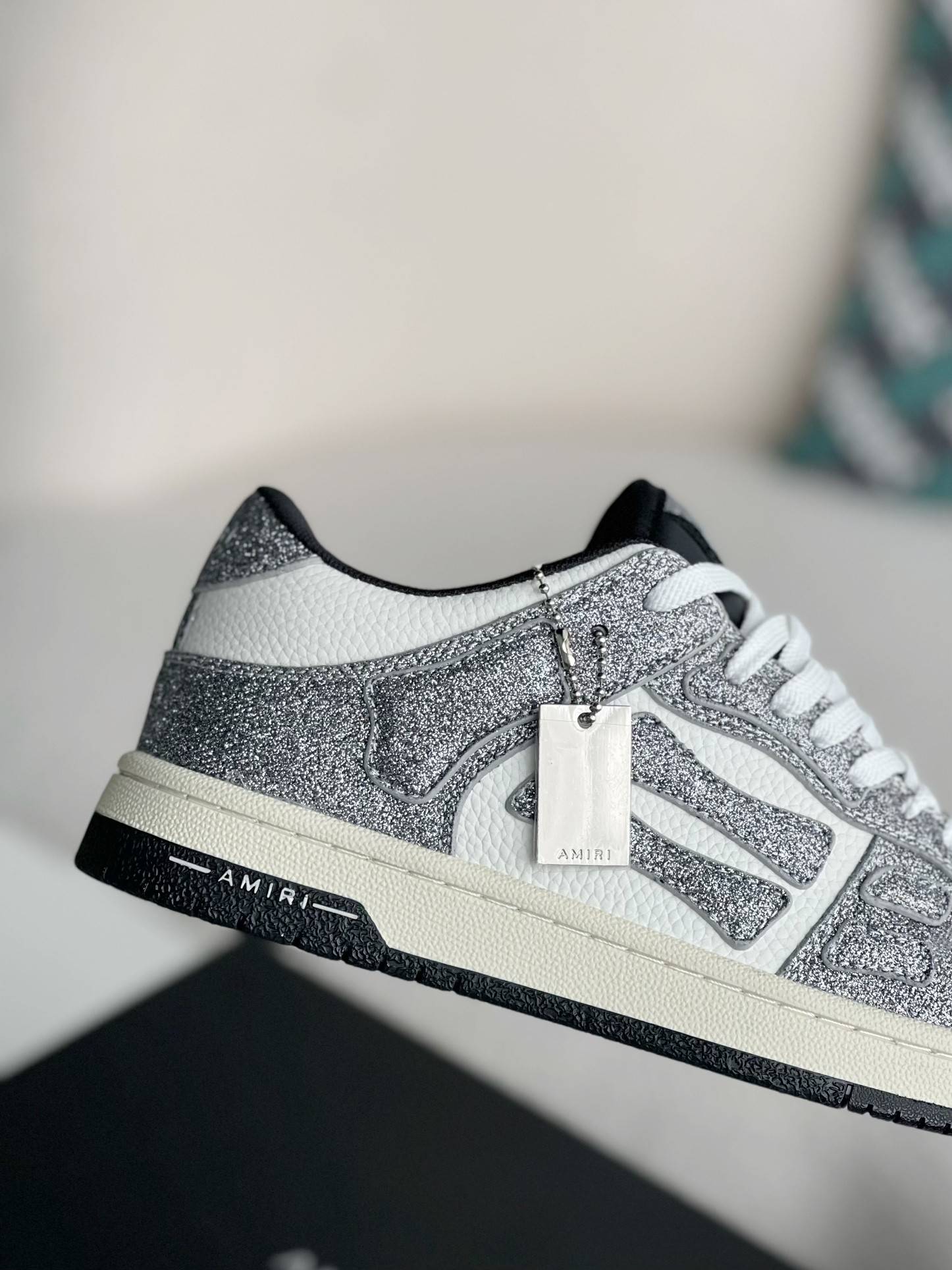A*RI Bone Sneakers