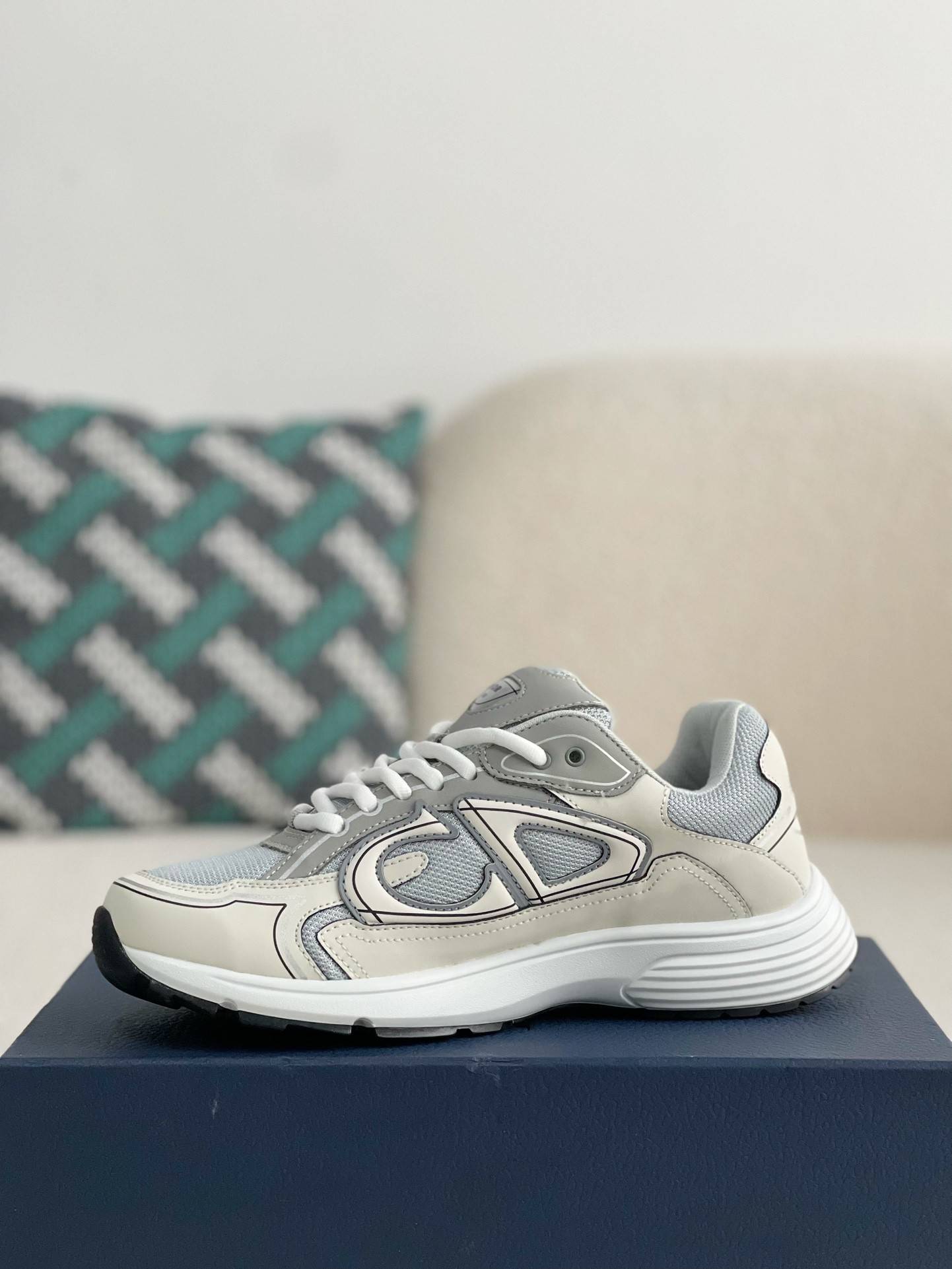 D*OR B30 New Sneaker