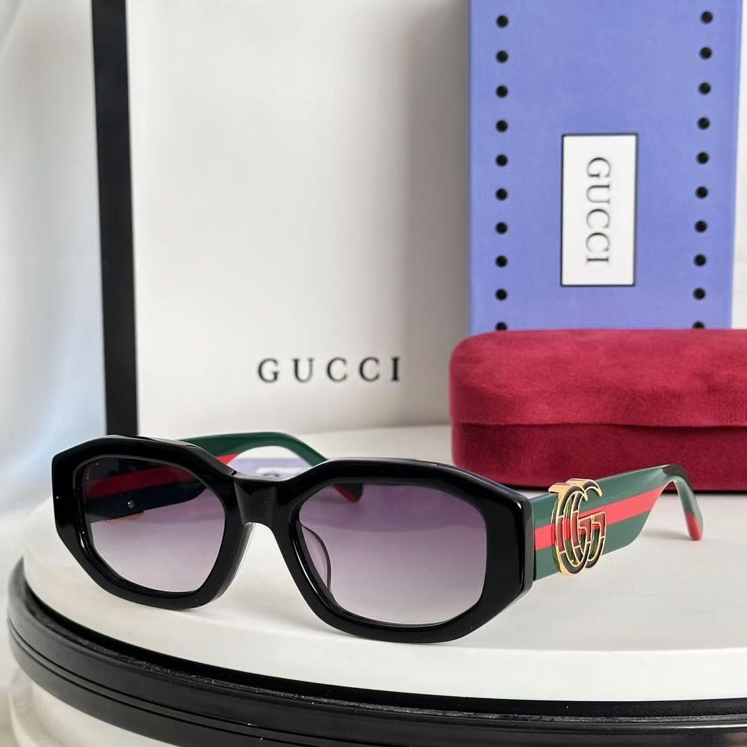 G*u*i new trend sunglasses