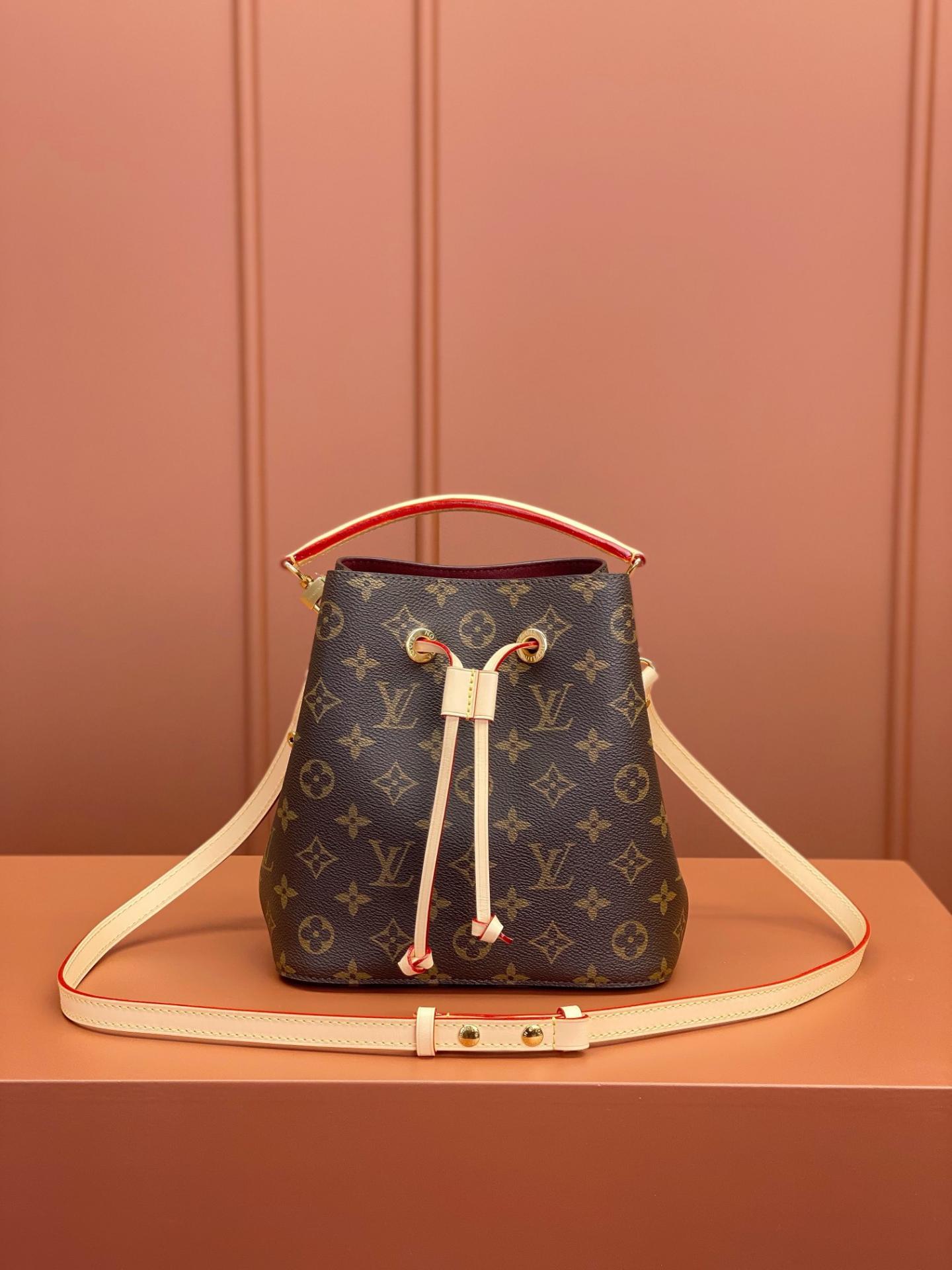 L*V NEONOE BB bucket M46319 size:20*20*13cm
