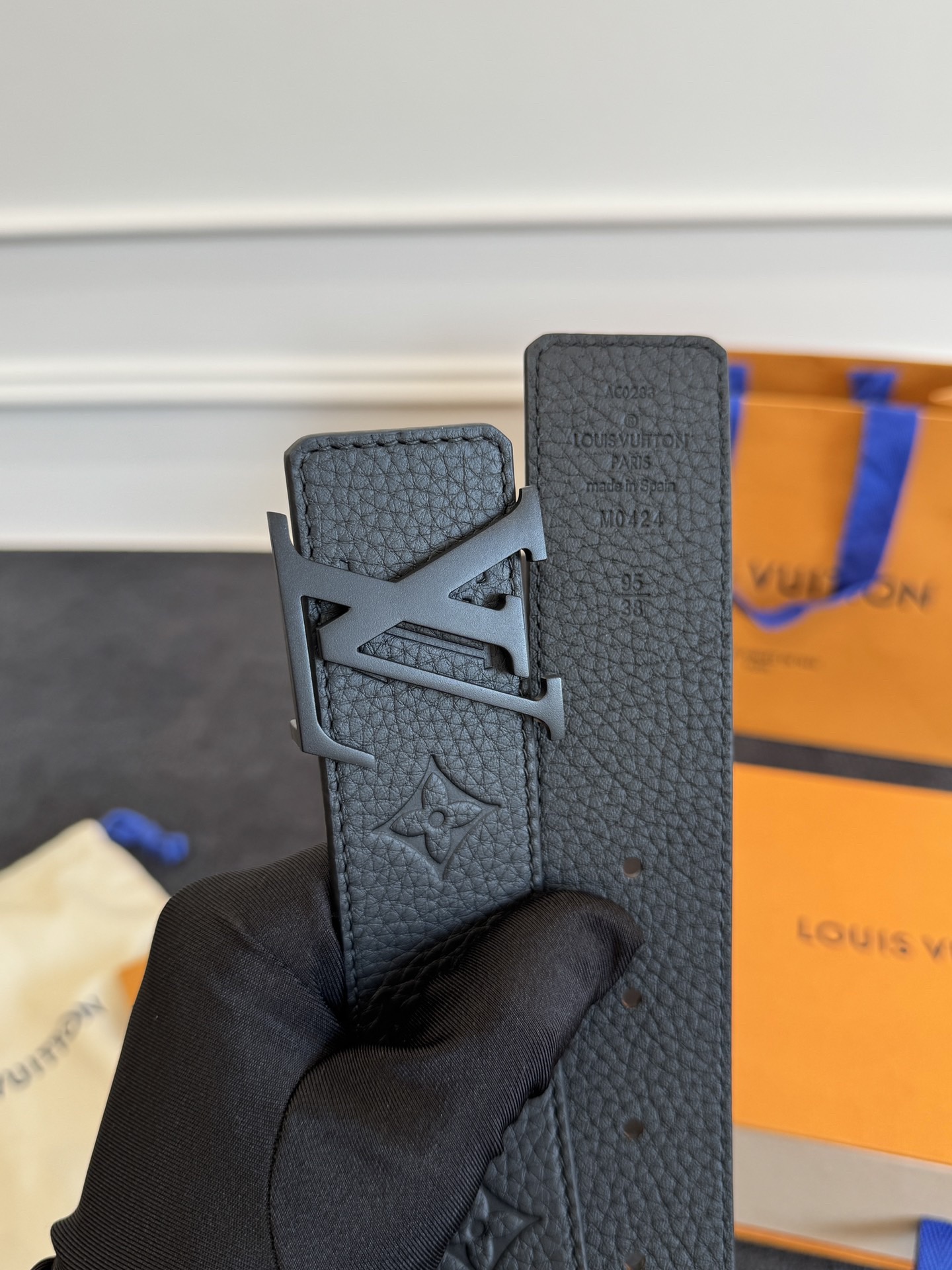 L*V Belt P220