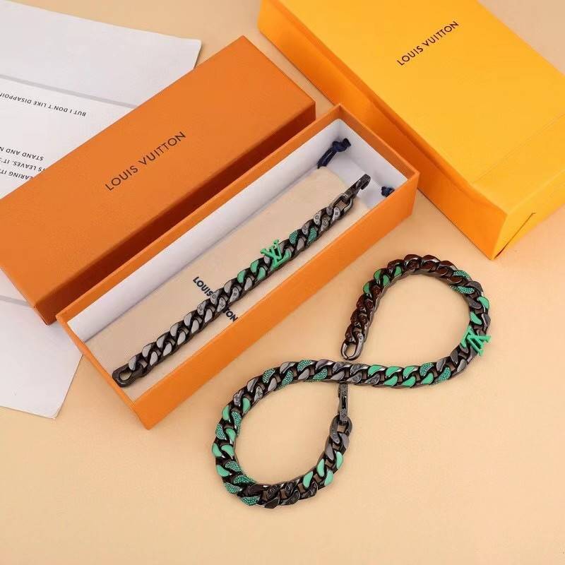 LV Bracelet