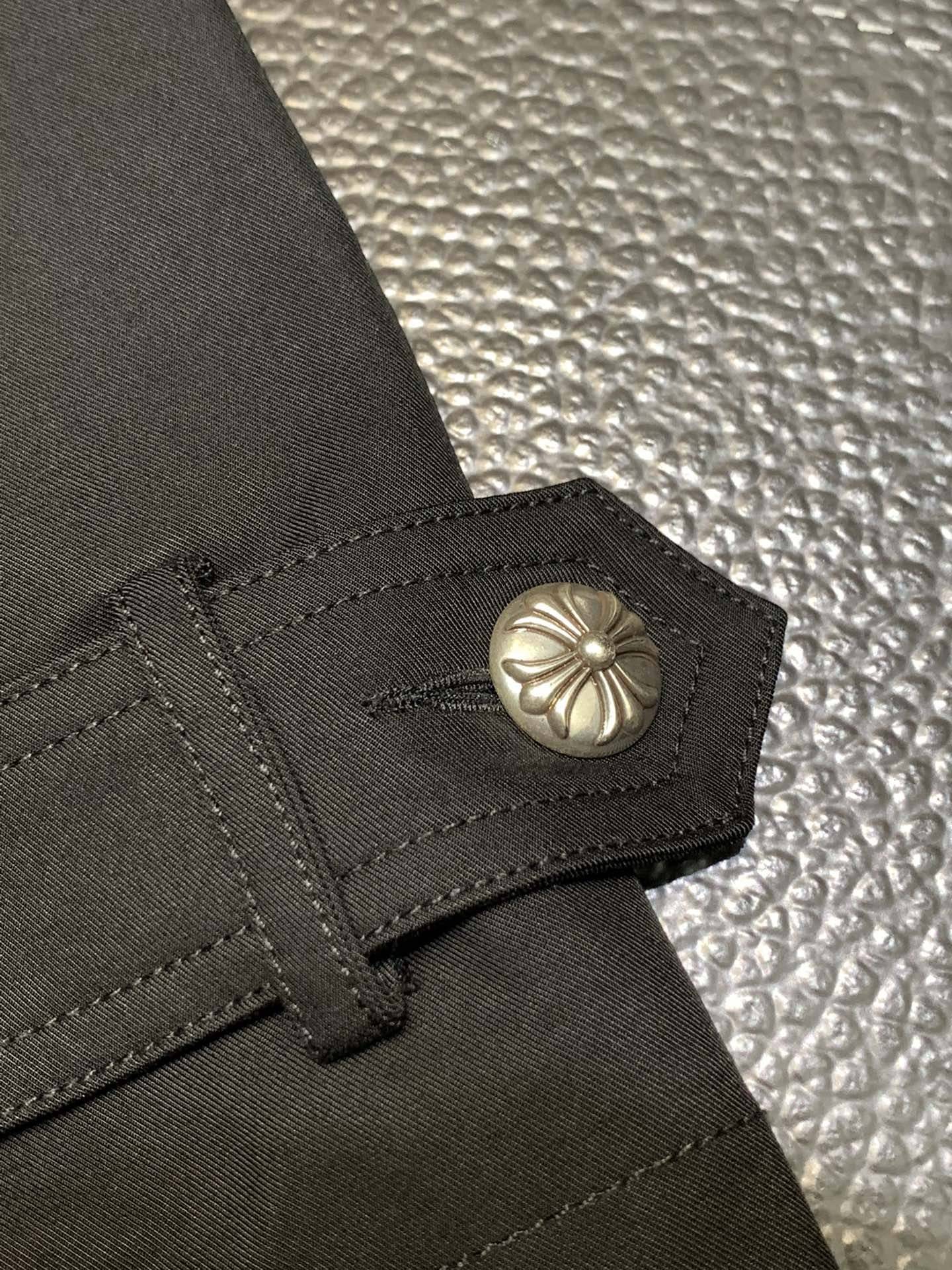 Ch*0me He**ts coat windbreaker