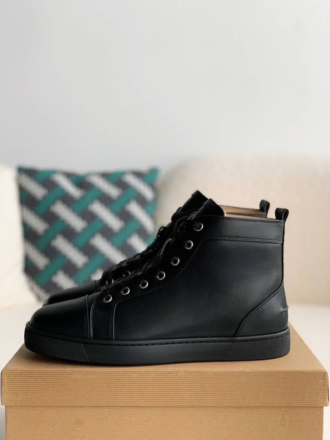 Christian Louboutin Sneakers High