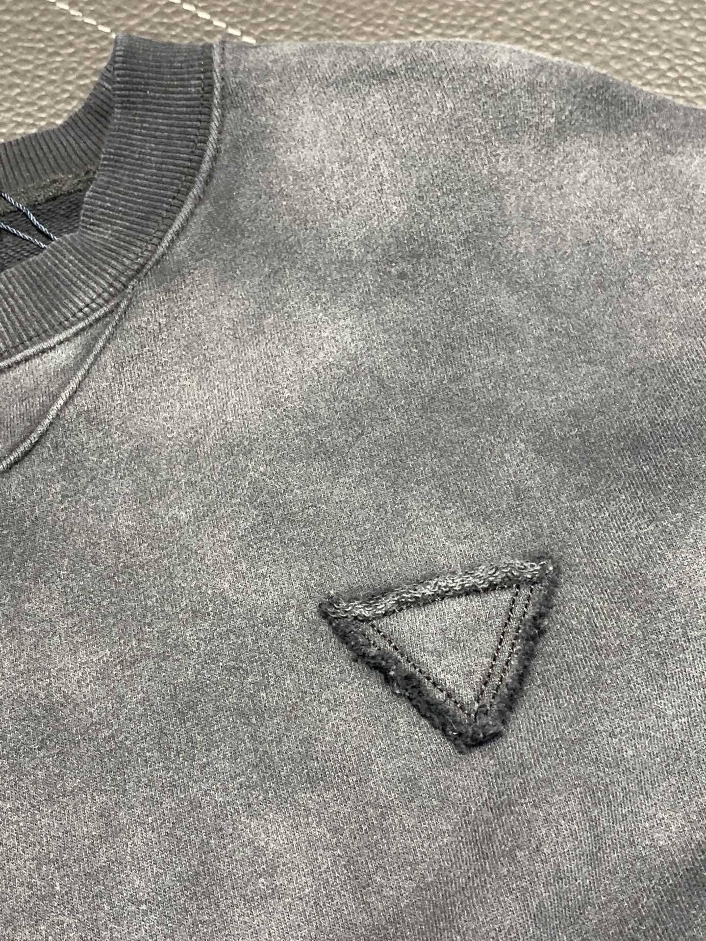 Prada men