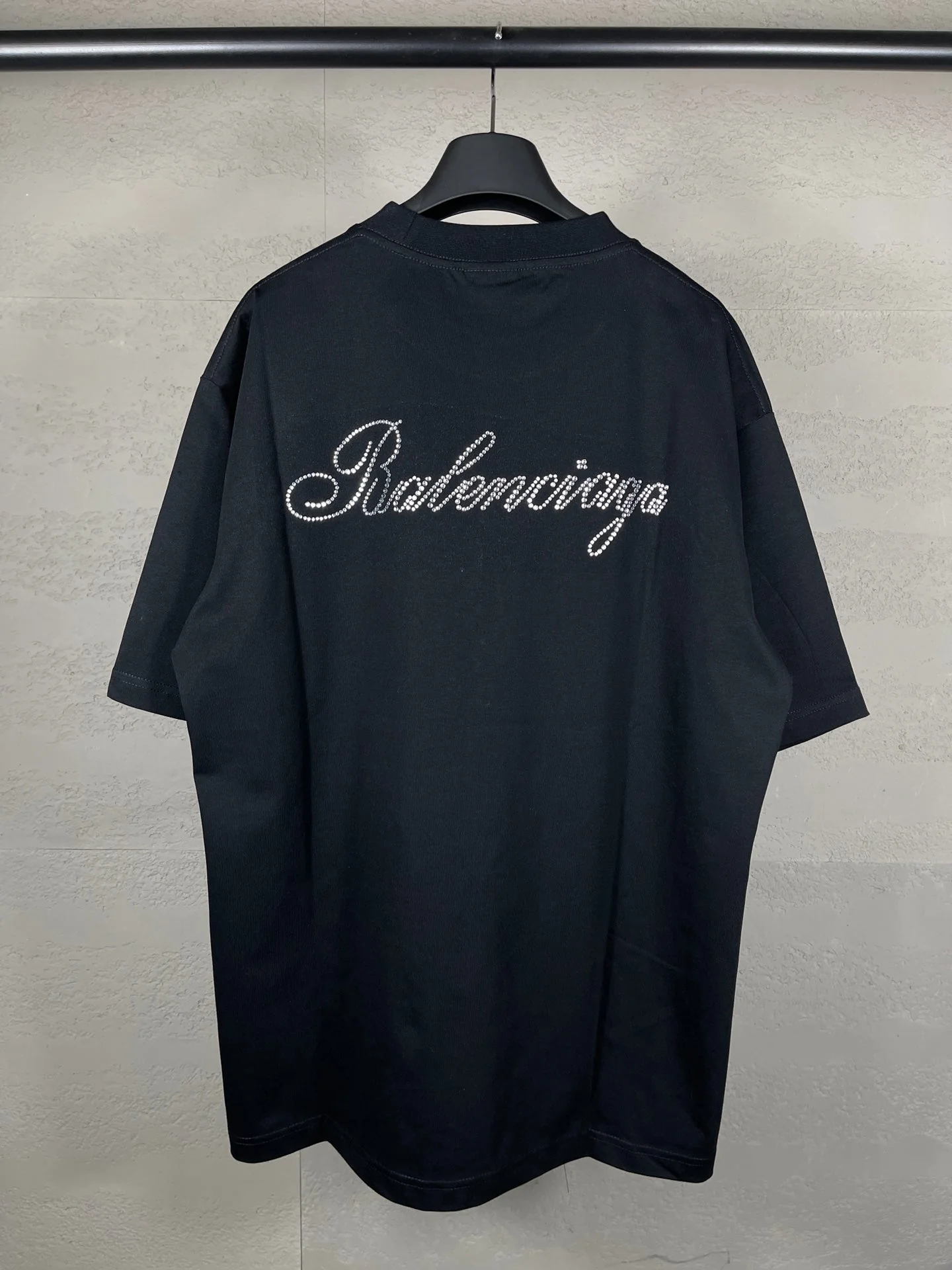 Di*m*nd letters t shirt