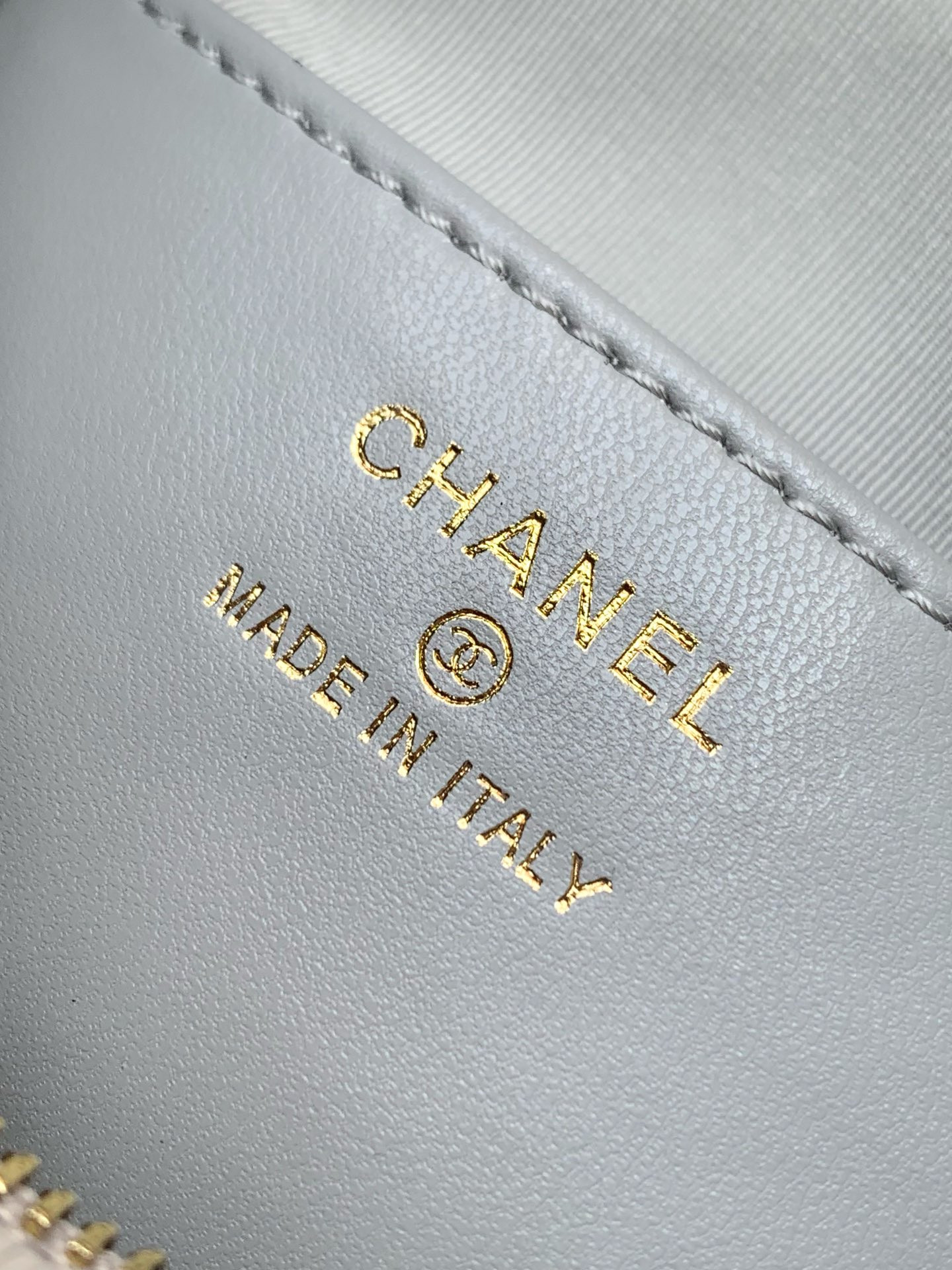 Chanel 25c Hobo Bag