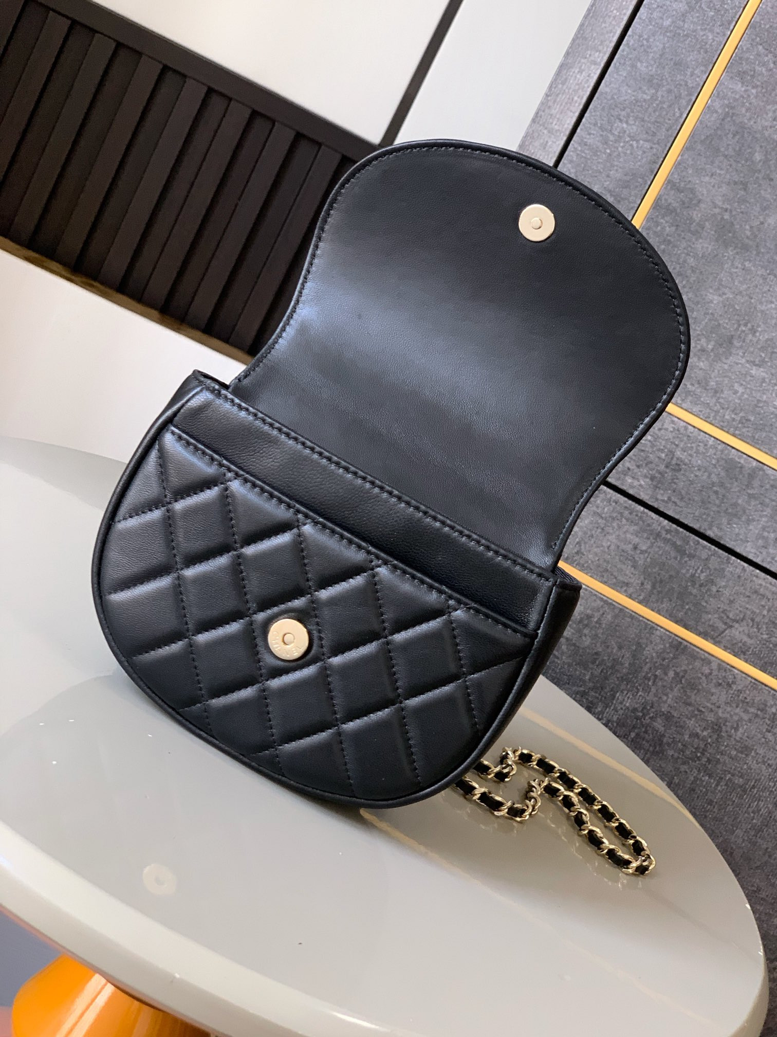 Chanel 25c Bag