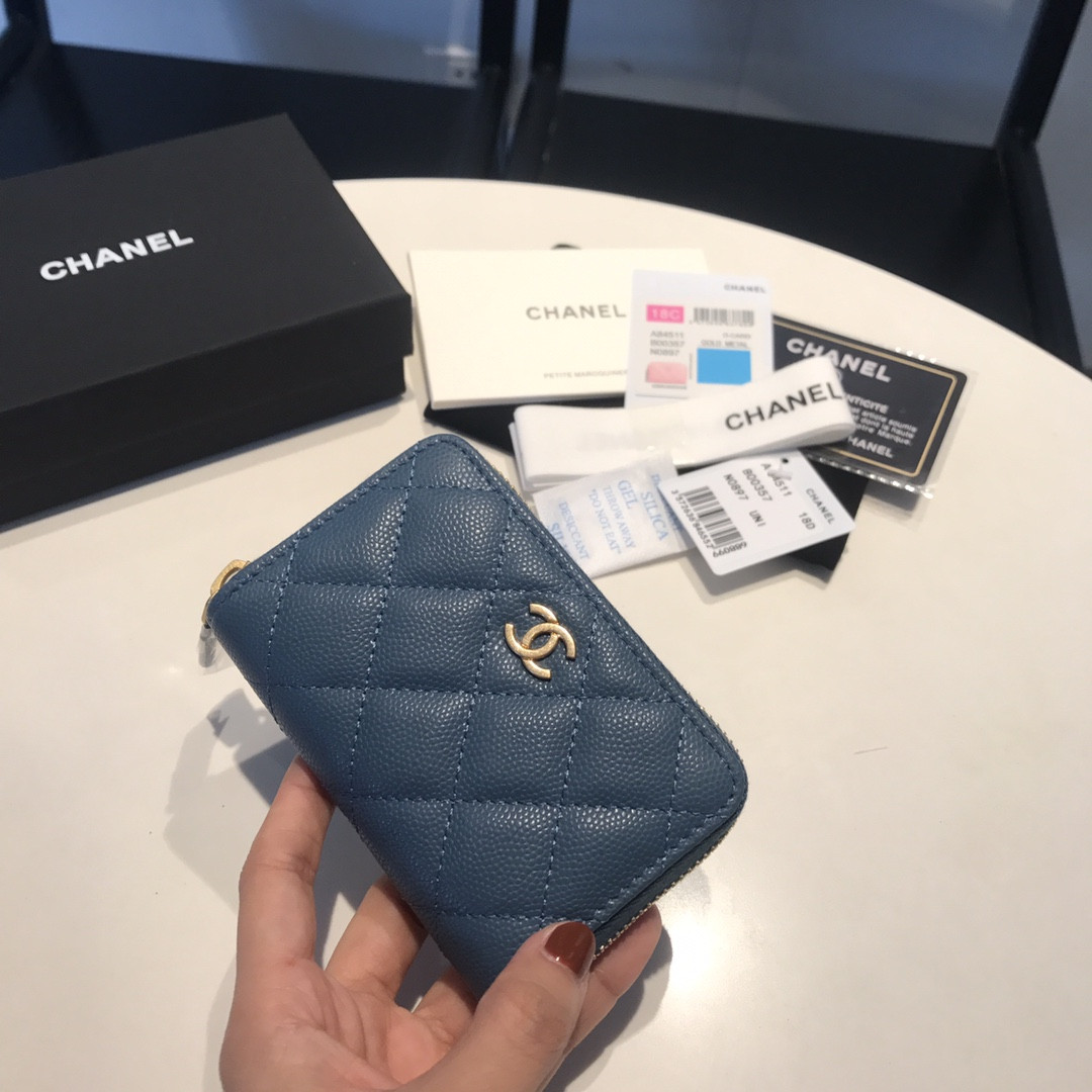 Chanle Zipped Wallet