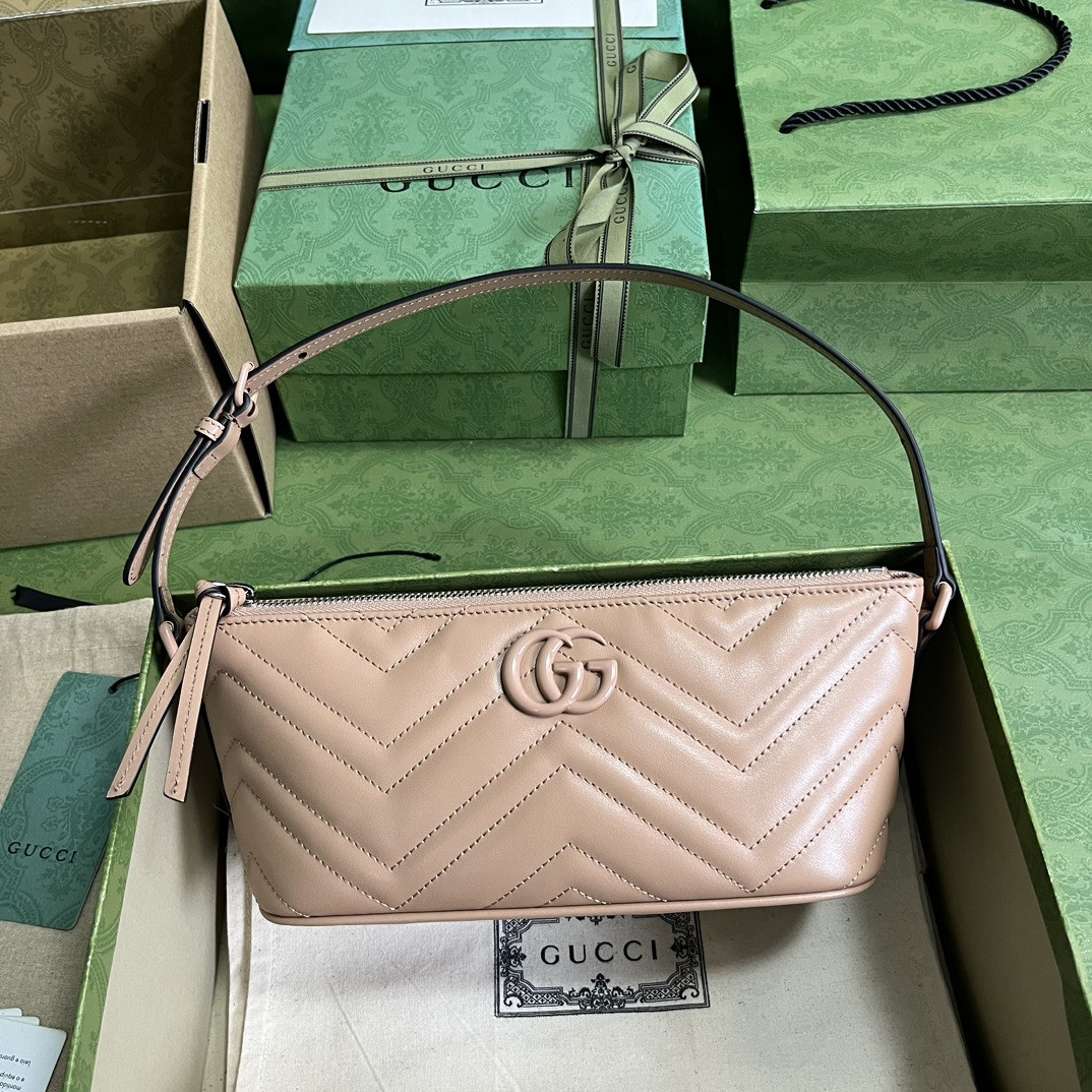 G*u*i gg marmont bag