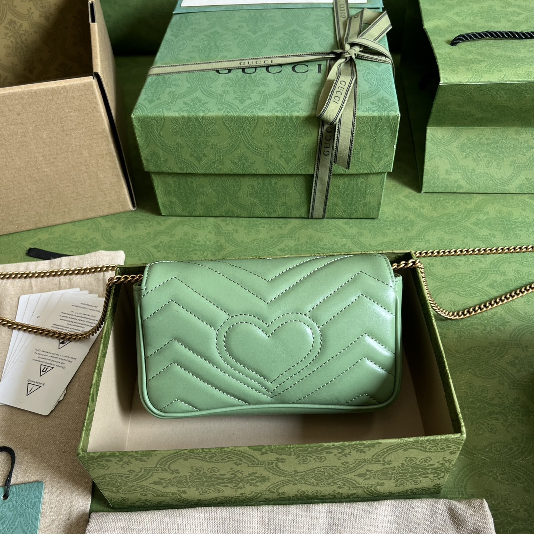 G*u*i gg marmont bag