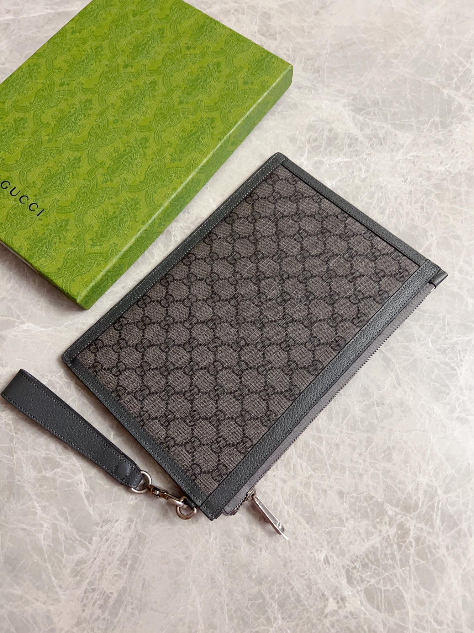 G*u*i ophidia bag