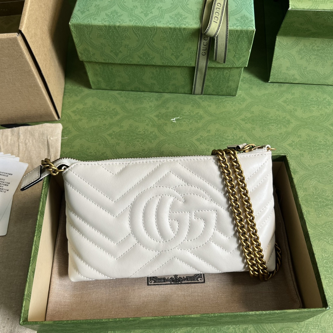 G*u*i gg marmont bag