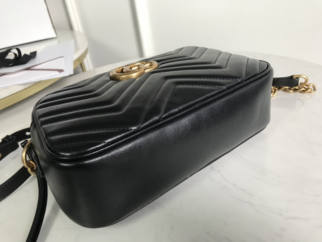 G*u*i gg marmont bag