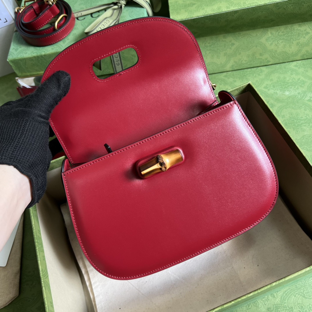 G*u*i bamboo 1947 bag